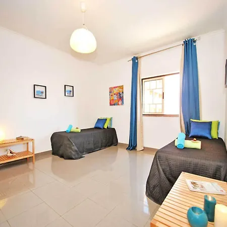 Apartment In Albufeira With Sea Beach *