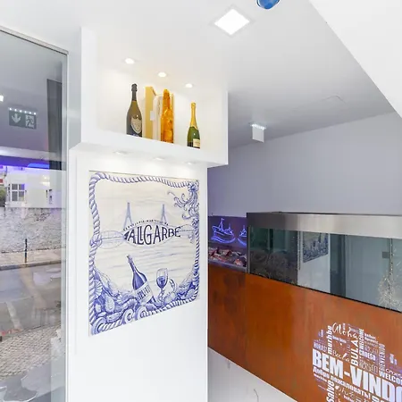 Apartment In Albufeira With Sea Beach *